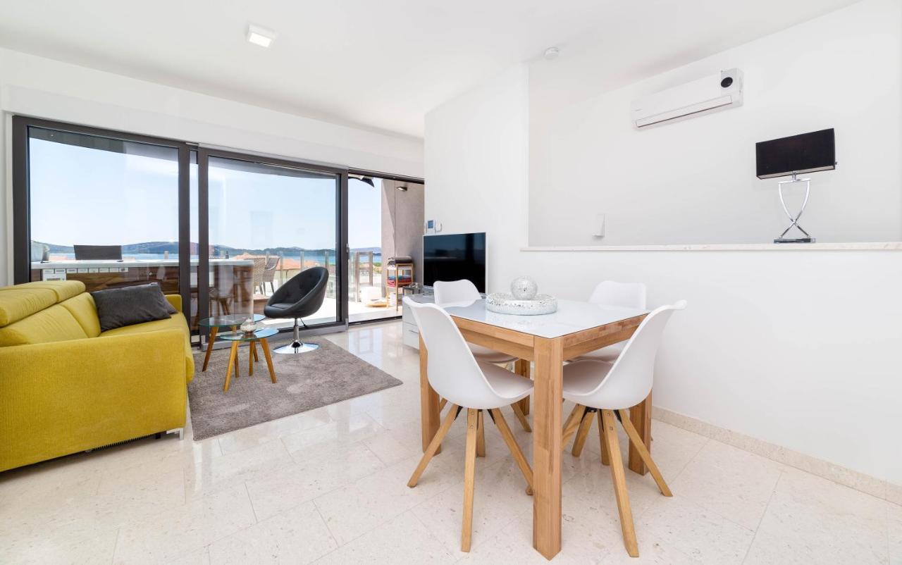 Villa Aliara Jacuzzi Apartment فوديس المظهر الخارجي الصورة